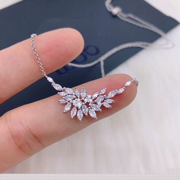 Apm Necklaces